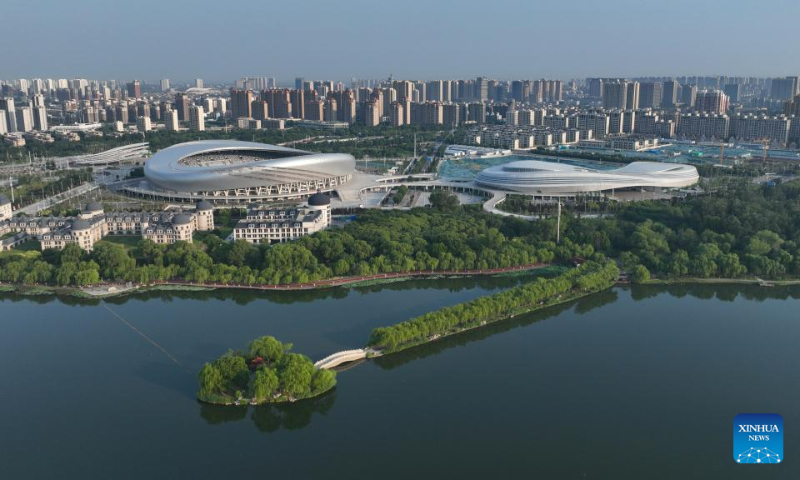 This aerial photo taken on July 22, 2023 shows the scenery of Nanhu Lake in Tangshan, north China's Hebei Province. (Xinhua/Zhu Xudong)