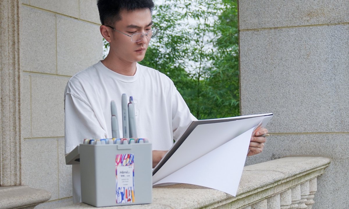 Marker pen artist Li Shichuan Photo:Courtesy of Li Shichuan 