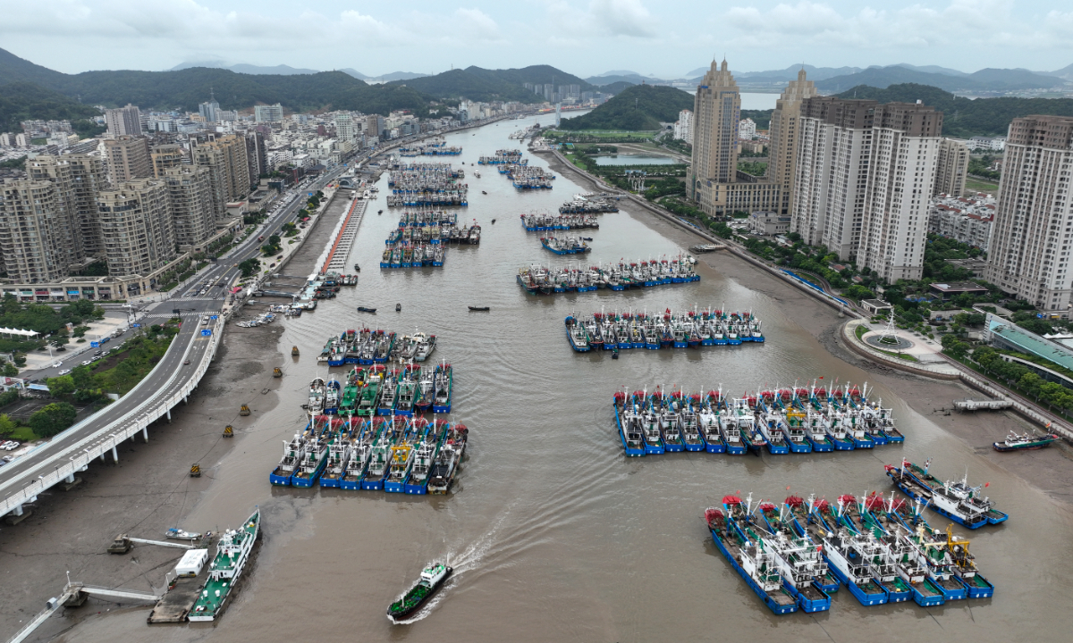 Fishing boats docking at a port in Zhoushan, East China’s Zhejiang Province, on July 30, 2023 to take shelter from the approaching Typhoon Khanun. Photo: IC