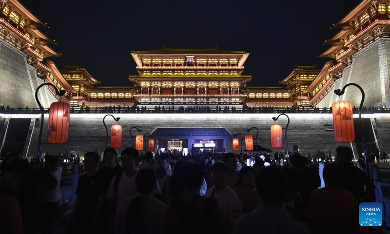 This photo taken on Aug. 11, 2023 shows the night view of the Yingtianmen site museum of the National Archaeological Site Park of Sui-Tang Luoyang City in Luoyang City, central China's Henan Province. (Xinhua/Lu Peng)

