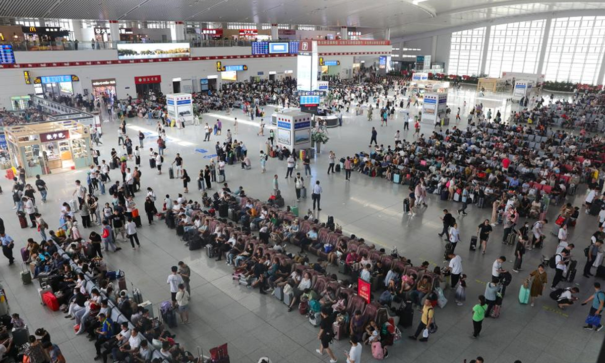 Passengers wait for trains at the waiting hall of Xuzhou East Railway Station in Xuzhou, east China's Jiangsu Province, Aug 1, 2023. China's railways recorded 406 million passenger trips from July 1 to 31, according to data revealed by China State Railway Group Co., Ltd., the country's railway operator. Photo: Xinhua