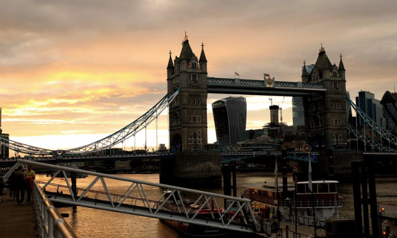 This photo taken on Aug. 13, 2023 shows a view of sunset in London, Britain. (Xinhua/Li Ying)