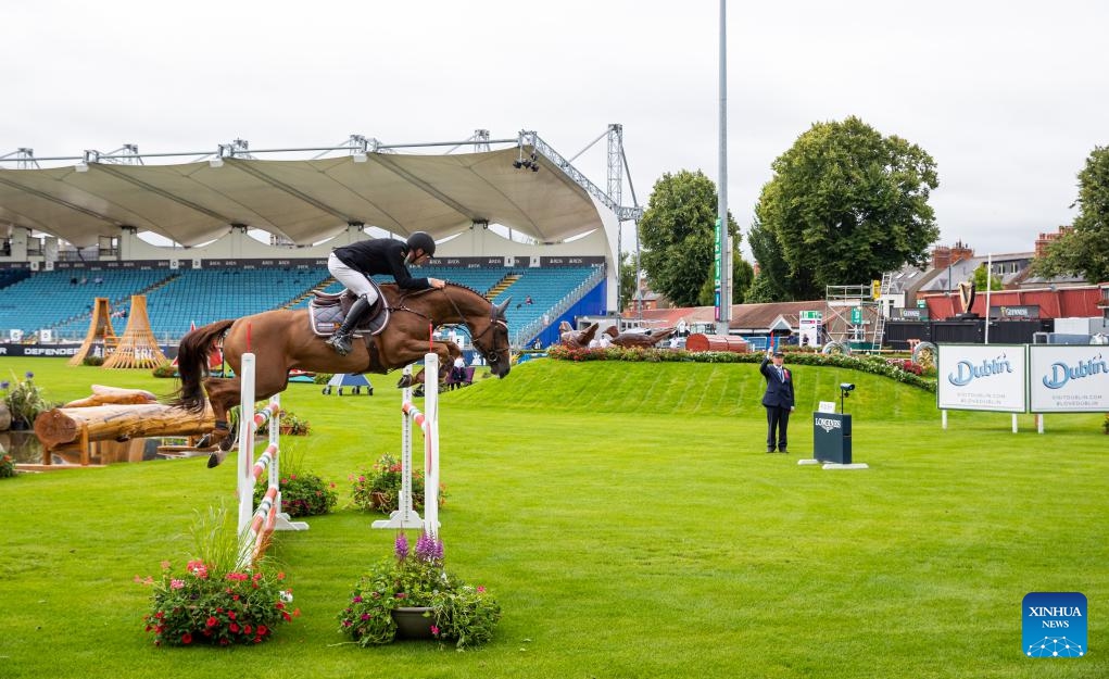 Centuryold horse show opens in Dublin Global Times