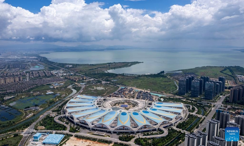 This aerial photo taken on Aug. 7, 2023 shows a view of Kunming Dianchi International Convention and Exhibition Center, the venue for the seventh China-South Asia Expo in Kunming, southwest China's Yunnan Province. The seventh China-South Asia Expo kicked off Wednesday in Kunming. More than 30,000 exhibitors, representatives and guests from 85 countries and regions, and international organizations, are expected to attend both online and offline activities during the five-day expo.(Photo: Xinhua)