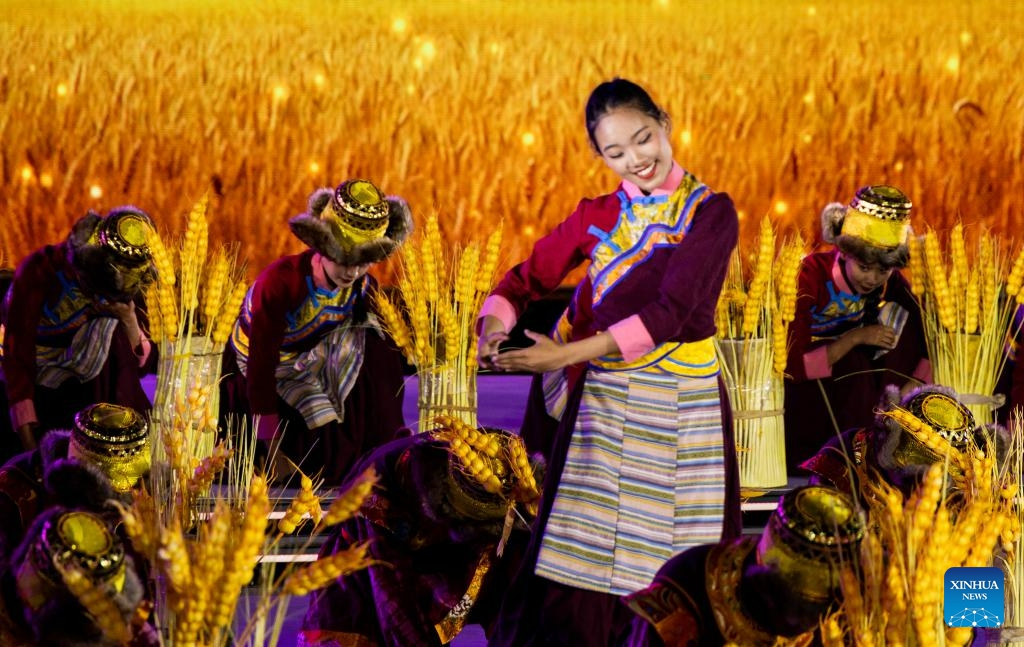 Artists perform during the opening ceremony of the traditional Lhasa Shoton Festival in Lhasa, southwest China's Tibet Autonomous Region, Aug. 16, 2023. Celebrations for the Lhasa Shoton Festival began in Lhasa on Wednesday.(Photo: Xinhua)