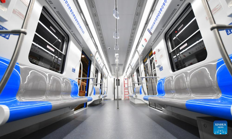 This photo taken on Sept. 9, 2023 shows the interior view of the first articulated light rail train customized by CRRC Zhuzhou Locomotive Co., Ltd. for Mexico City, in Zhuzhou, central China's Hunan Province. The first articulated light rail train customized by CRRC Zhuzhou Locomotive Co., Ltd. for Mexico City has rolled off the assembly line on Saturday. (Xinhua/Chen Zeguo)