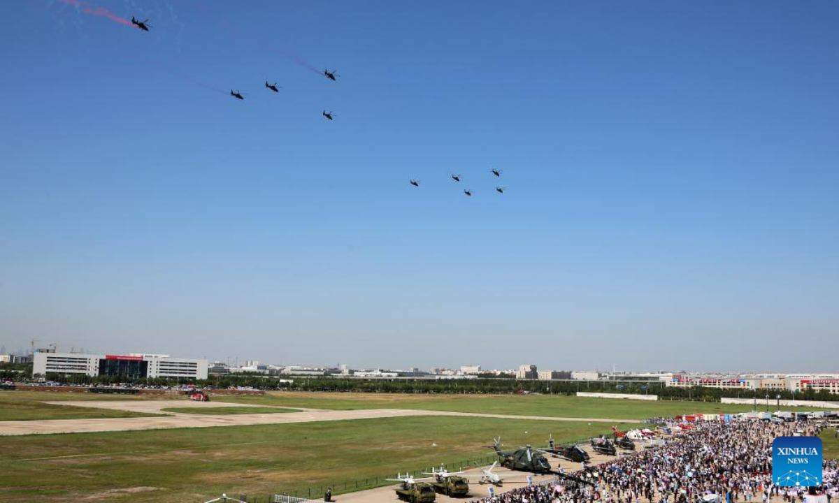 China's Fenglei aerobatic team performs at the opening ceremony of the 6th China Helicopter Exposition in north China's Tianjin Municipality Sep 14, 2023. Photo:Xinhua