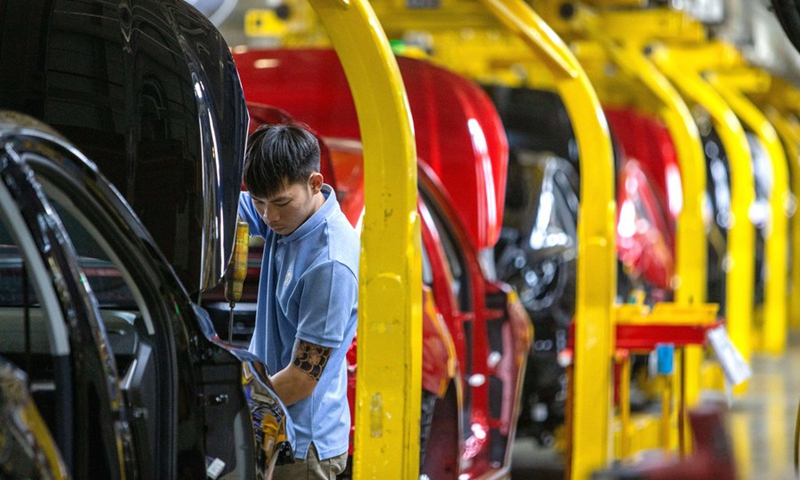 A worker works at the SAIC Motor-CP manufacturing plant in Chonburi, Thailand, Sept. 7, 2023. Photo: Xinhua