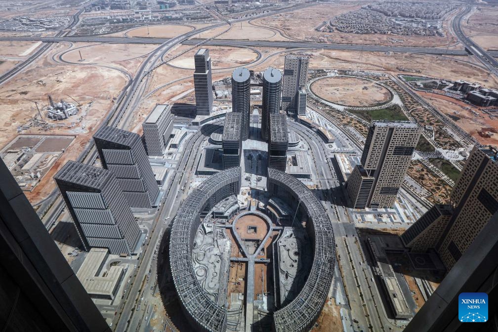 This photo taken on Sept. 11, 2023 shows the construction site of Central Business District (CBD) project in the new administrative capital, east of Cairo, Egypt. Located in a desert some 50 kilometers east of the Egyptian capital Cairo, the CBD constructed by China State Construction Engineering Corporation (CSCEC) covers an area of about 505,000 square meters and is home to dozens of commercial and residential buildings as well as supporting infrastructure.(Photo: Xinhua)