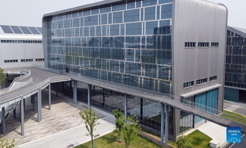 This aerial photo taken on Sept. 11, 2023 shows a R&D building in the park of Comprehensive Research Facility for Fusion Technology (CRAFT) in Hefei, east China's Anhui Province.(Xinhua/Zhou Mu)