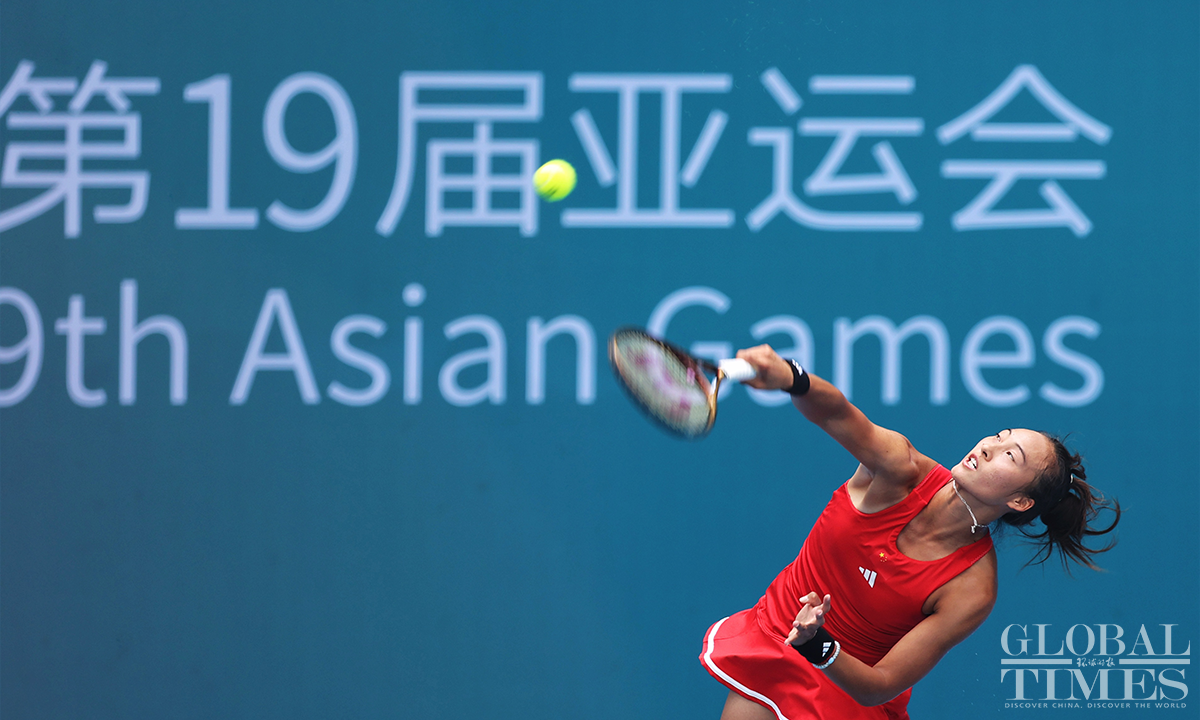 Chinese Tennis Players Zheng Qinwen And Zhu Lin Win Gold And Silver ...