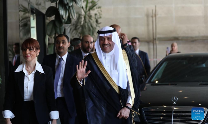 Saudi ambassador to Palestine Naif bin Bandar Al-Sudairi (Front) arrives at the Palestinian foreign ministry headquarters in the West Bank city of Ramallah, on Sept. 26, 2023.(Photo: Xinhua)