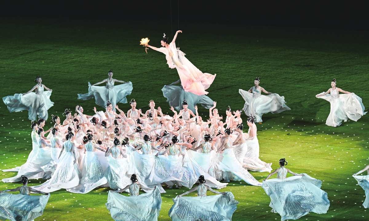 Artists perform during the closing ceremony of the 19th Asian Games at the Hangzhou Olympic Sports Center Stadium in Hangzhou, East China's Zhejiang Province, on October 8, 2023. Photo: IC