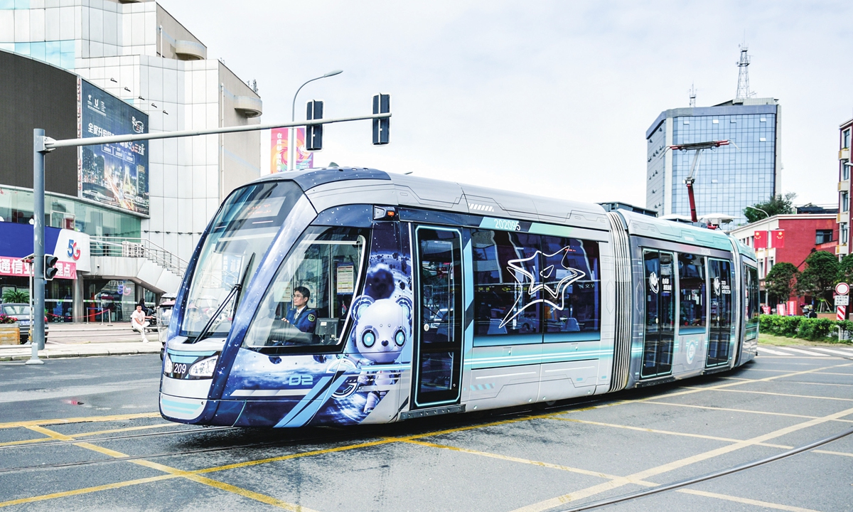 2023 Chengdu World Science Fiction Conference-themed stations and trains officially launch on Chengdu Tram Line 2 in Southwest China's Sichuan Province on October 13, 2023, offering passengers a unique science fiction experience. 
Photo: VCG