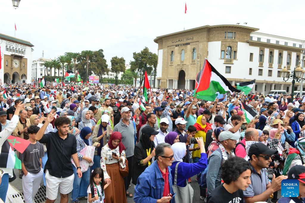 People gather in a rally to support Palestinians in downtown Rabat, Morocco, on Oct. 15, 2023.(Photo: Xinhua)