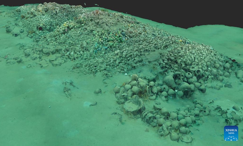 This undated three-dimensional image shows the site of an ancient shipwreck discovered in the South China Sea. Nearly 580 pieces (sets) of cultural relics have been unearthed from two ancient shipwrecks discovered in the South China Sea, according to the National Cultural Heritage Administration on Thursday. (Photo: Xinhua)
