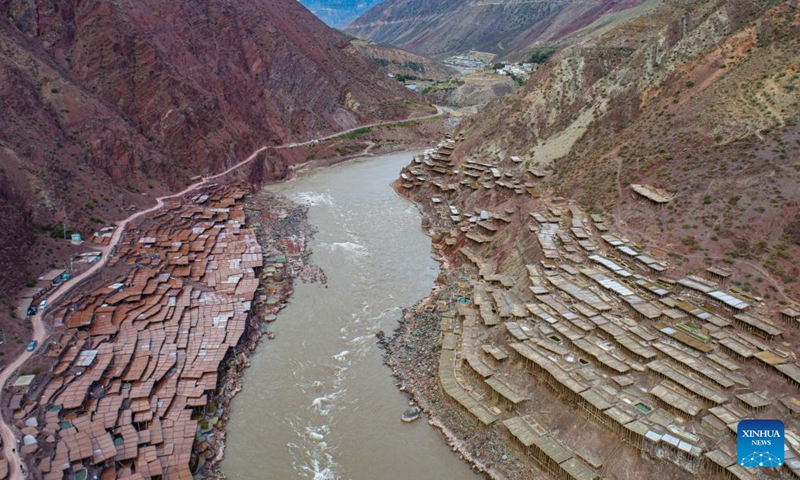 This aerial photo taken on Oct. 20, 2023 shows salt fields in Naxi Ethnic Township of Markam County in the city of Qamdo, southwest China's Tibet Autonomous Region. (Photo: Xinhua)