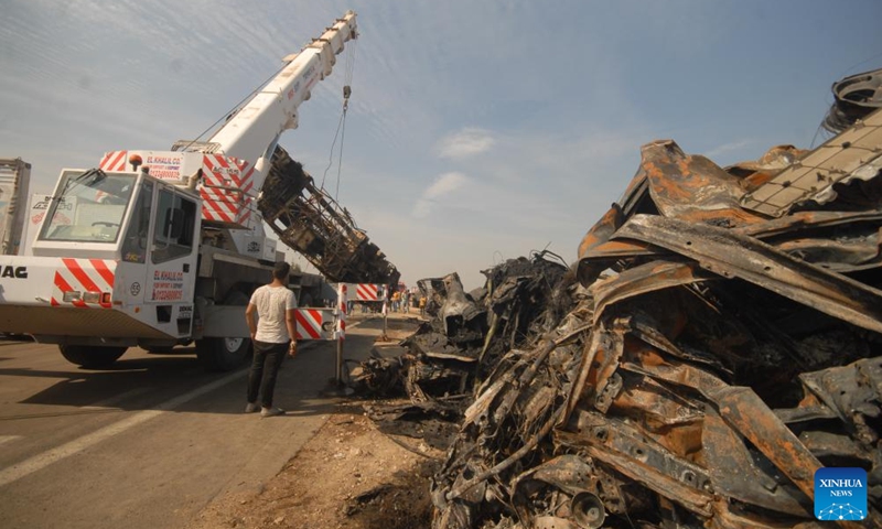 Destroyed vehicles are seen at the scene of multiple vehicle collisions in Beheira governorate, Egypt, Oct. 28, 2023. At least 35 people were killed and 53 others injured Saturday in multiple vehicle collisions on a desert road in Egypt's Beheira governorate, state-run Ahram newspaper reported. (Photo: Xinhua)