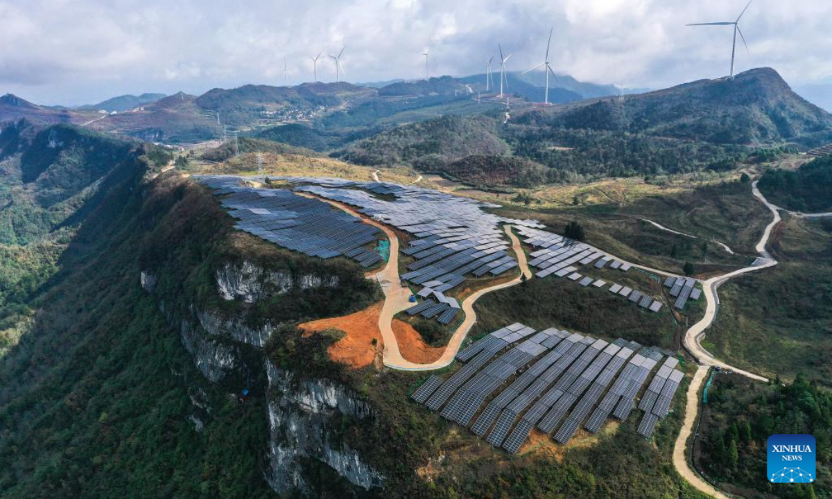 This aerial photo taken on Nov 16, 2023 shows the Dingdongpo wind power-photovoltaic project in Shiqian County of Tongren City, southwest China's Guizhou Province. Photo:Xinhua