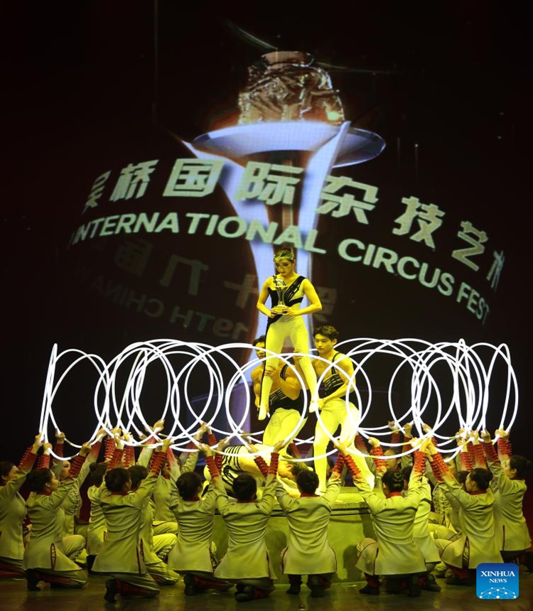 Acrobats perform during the closing ceremony of the 19th China Wuqiao International Circus Festival in Cangzhou, north China's Hebei Province, Oct. 30, 2023. (Photo: Xinhua)