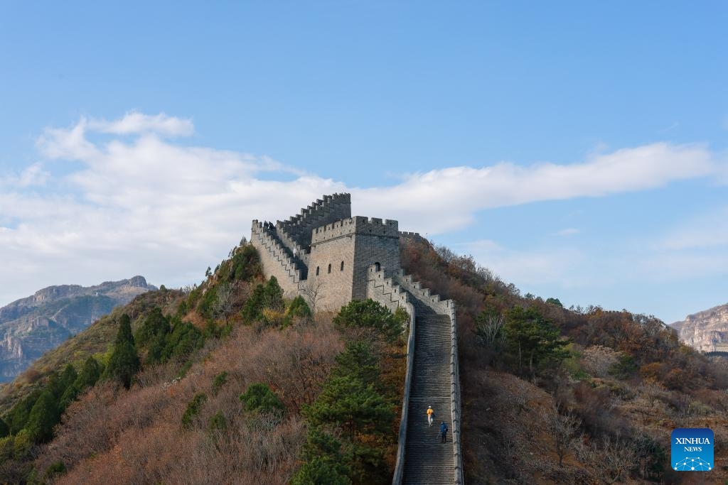 This photo taken on Nov. 6, 2023 shows the autumn scenery of the Huangyaguan Great Wall in Jizhou District of Tianjin, north China.(Photo: Xinhua)