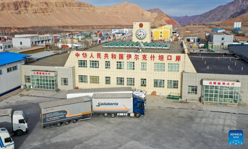 This aerial photo taken on Nov. 7, 2023 shows the Irkeshtam port in northwest China's Xinjiang Uygur Autonomous Region. (Photo: Xinhua)