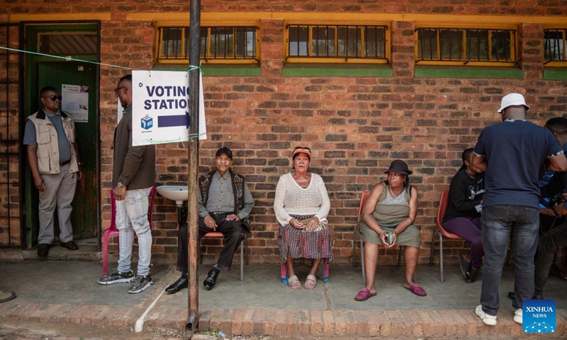 People wait for voter registration at a voting station in Soweto, Johannesburg, South Africa, Nov. 18, 2023. The South African government on Friday called on the citizens to register to vote during the registration weekend so that they will be able to vote in the 2024 elections. (Photo: Xinhua)