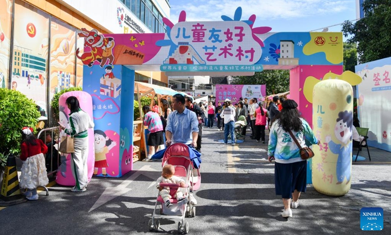 This photo taken on Nov. 19, 2023 shows a children's public benifit market in Shangwei Village of Longhua District in Shenzhen, south China's Guangdong Province. Shenzhen launched China's first guidelines for building a child-friendly city eight years ago. Since then the city has been rolling out a spate of measures spearheading the construction towards this aim. (Photo: Xinhua)