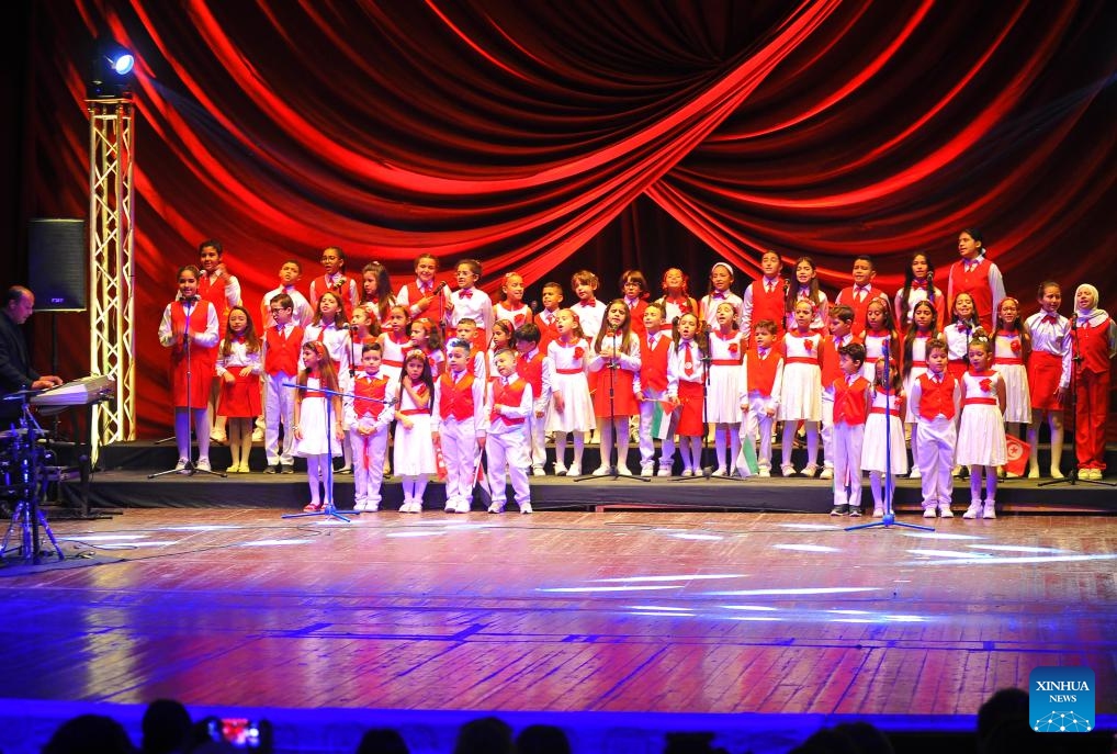 Children perform during a stage play in Tunis, Tunisia, Nov. 19, 2023. Tunisian Opera Association on Sunday organized performances by children as a gesture to support children in Palestine.(Photo: Xinhua)