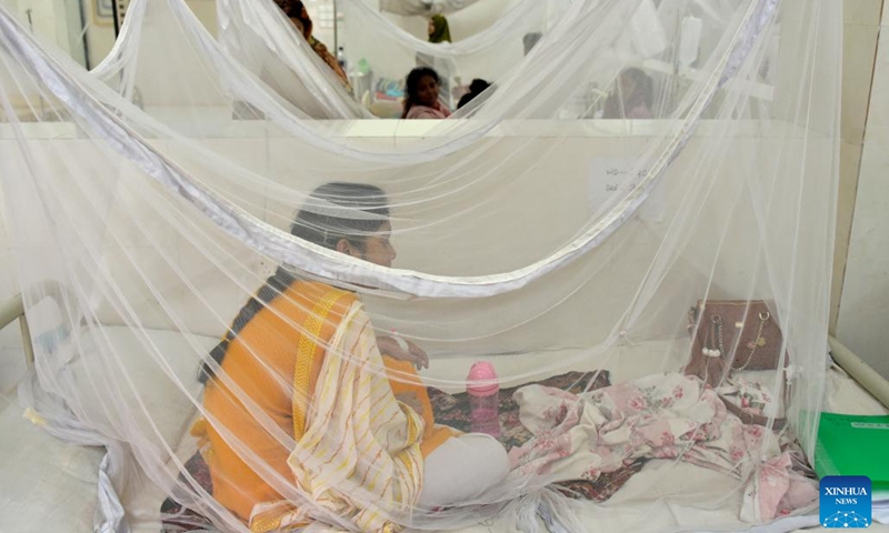 Bangladesh's dengue cases soar past 300,000 with 1,549 deaths - Global ...