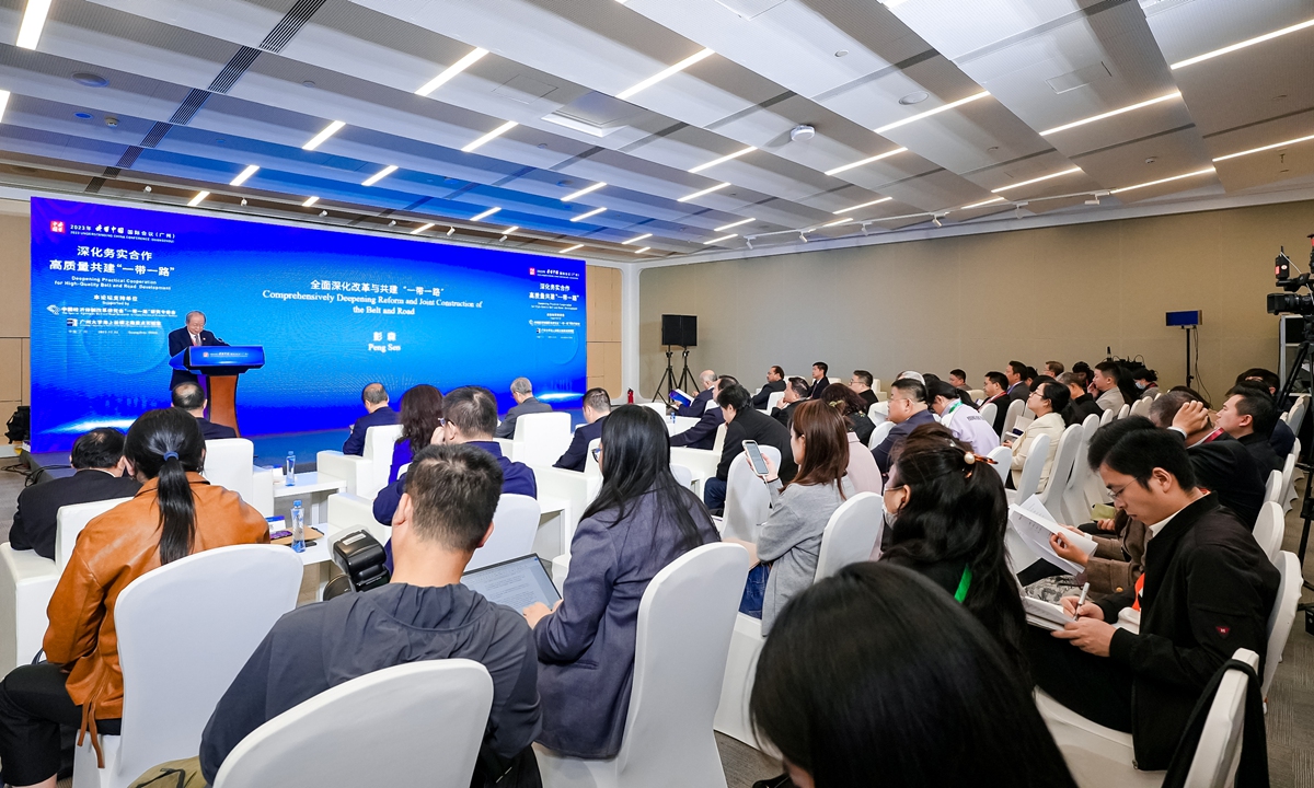 An expert gives a speech at the Understanding China Conference in Guangzhou, Guangdong Province, on December 2, 2023. Photo: Courtesy of the Understanding China Conference