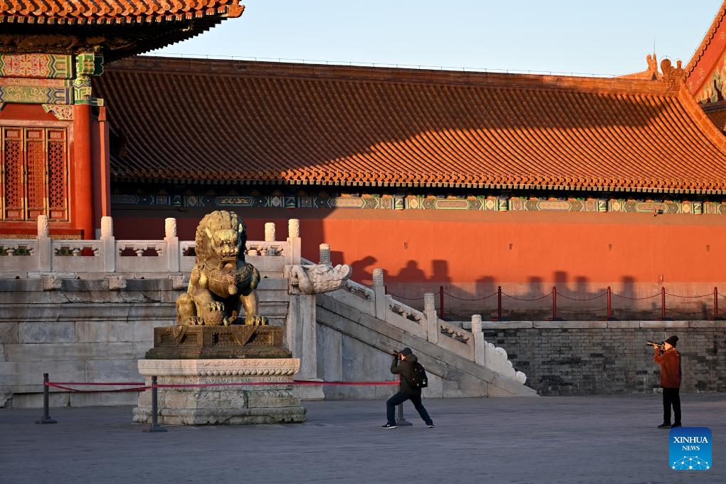 Tourists visit the Palace Museum, also known as the Forbidden City, in Beijing, capital of China, Nov. 29, 2023.(Photo: Xinhua)