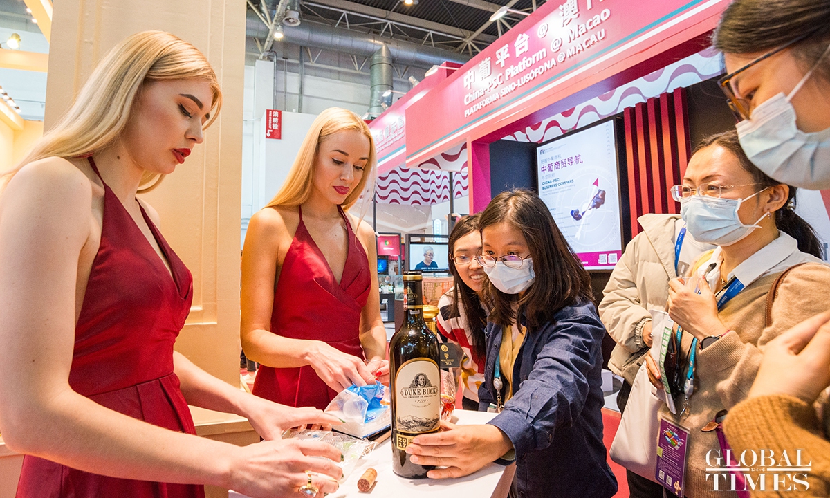 World’s First Supply Chain Expo In Beijing Attracts Large Crowds On Its ...