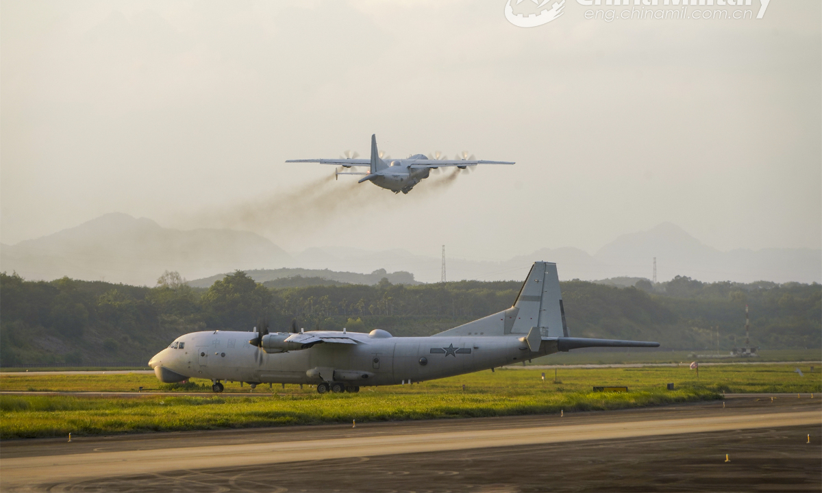 An anti-submarine patrol aircraft attached to a naval aviation unit under the PLA Southern Theater Command speeds up to take off during the combat training on November 27, 2023. Photo:China Military