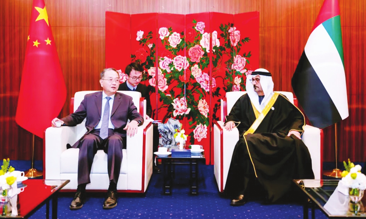 UAE Ambassador to China Hussain bin Ibrahim Al Hammadi (right) and China's Vice Foreign Minister Deng Li Photo: Courtesy the UAE Embassy in China