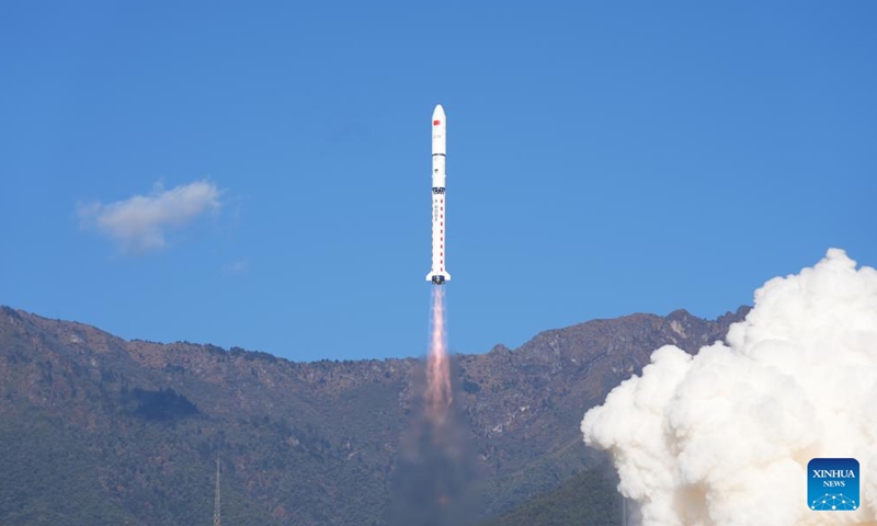 A Long March-2D carrier rocket carrying the Yaogan-39 satellite blasts off from the Xichang Satellite Launch Center in southwest China's Sichuan Province, Dec. 10, 2023. The rocket blasted off at 9:58 a.m. (Beijing Time), and sent the satellite into the preset orbit. It was the 500th flight mission of the Long March series rockets. (Photo: Xinhua)