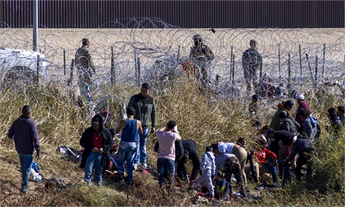 Dangerous border crossing - Global Times