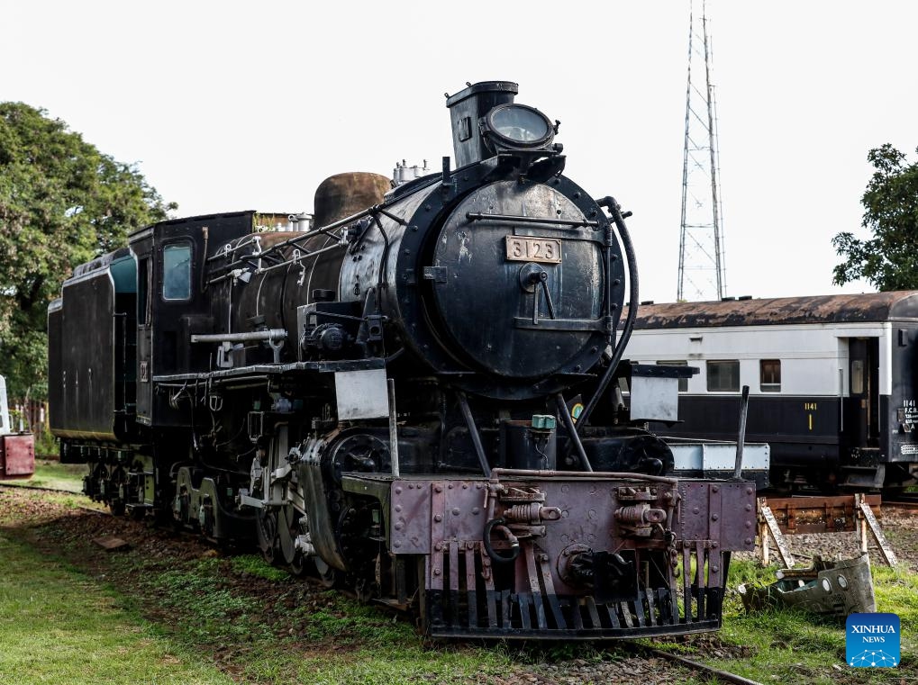 Photo taken on Nov. 27, 2023 shows a locomotive prototype at the Nairobi Railway Museum in Nairobi, Kenya. The Nairobi Railway Museum, nestled in Nairobi's bustling downtown, remains a popular destination for both locals and tourists eager to delve into Kenya's rich history.(Photo: Xinhua)