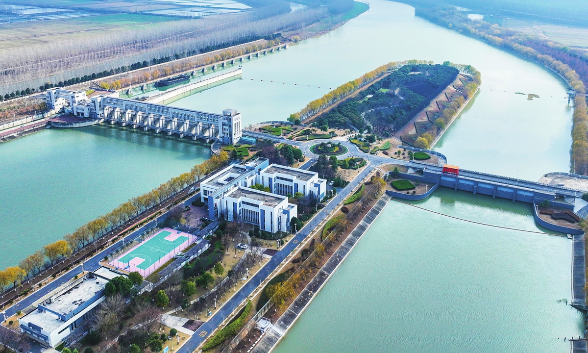 A water diversion project in Sihong, East China's Jiangsu Province is seen on December 12, 2023. China's South-to-North Water Diversion Project has transferred over 67 billion cubic meters of water to the country's arid northern areas over the past nine years, official data showed. Photo: cnsphoto