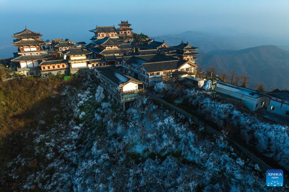 This aerial photo taken on Dec. 12, 2023 shows Dahong Mountain Scenic Spot in Suizhou City, central China's Hubei Province.(Photo: Xinhua)