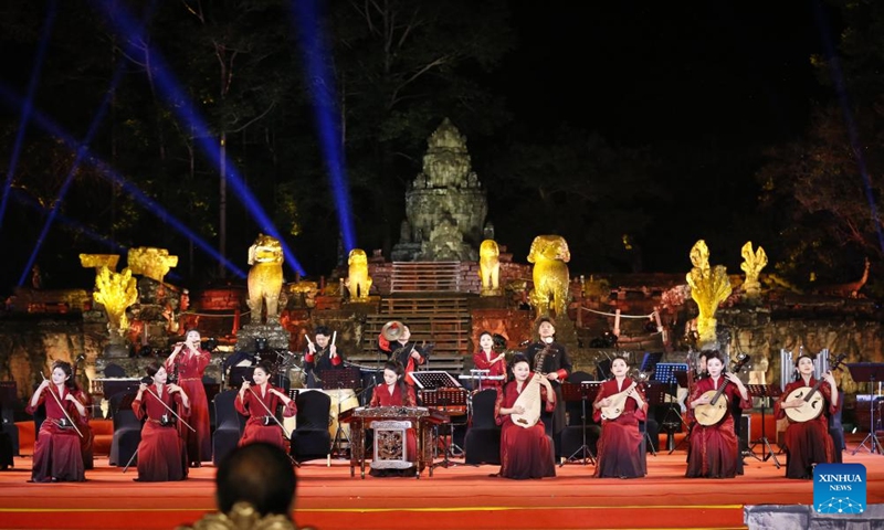 Chinese artists perform during the launching ceremony of the 2024 Cambodia-China People-to-People Exchange Year in Siem Reap province, Cambodia, Jan. 13, 2024. The 2024 Cambodia-China People-to-People Exchange Year was officially launched here on Saturday, aiming at further deepening the bonds of friendship between the two countries' peoples. (Photo by Sovannara/Xinhua)