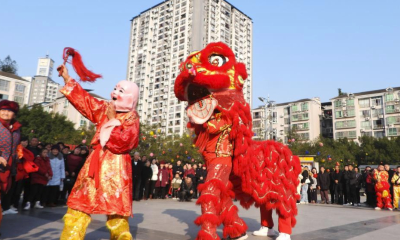 Folk artists perform lion dance in Dazhou, southwest China's Sichuan Province, Feb. 11, 2024. Chinese people celebrate the Spring Festival through various ways during their holiday. (Photo by Deng Liangkui/Xinhua)