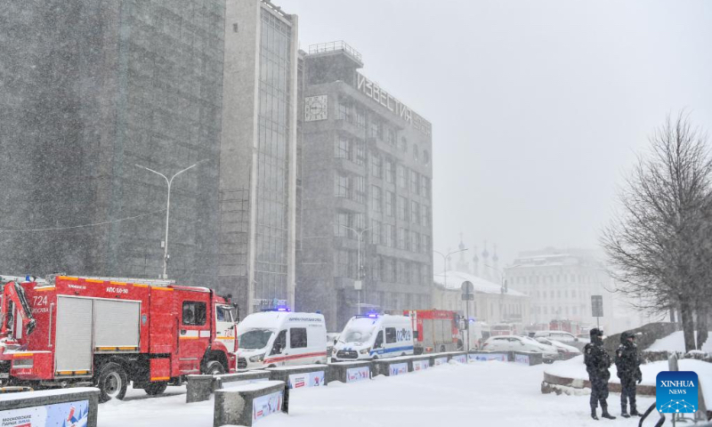 This photo taken on Feb. 15, 2024 shows fire engines at the site following a fire in the Izvestia Hall building on Pushkin Square in Moscow, Russia. The fire has spread to 1,500 square meters, the Russian Ministry of Emergency Situations said Thursday on its social media channel. No information about casualties has been reported. Firefighters are extinguishing the blaze. (Xinhua/Cao Yang)