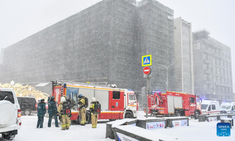 This photo taken on Feb. 15, 2024 shows fire engines at the site following a fire in the Izvestia Hall building on Pushkin Square in Moscow, Russia. The fire has spread to 1,500 square meters, the Russian Ministry of Emergency Situations said Thursday on its social media channel. No information about casualties has been reported. Firefighters are extinguishing the blaze. (Xinhua/Cao Yang)