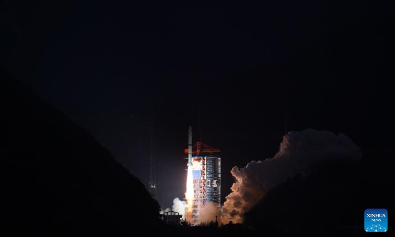 A Long March-2C carrier rocket carrying 11 Geely-02 constellation satellites blasts off from the Xichang Satellite Launch Center in southwest China's Sichuan Province, Feb. 3, 2024.