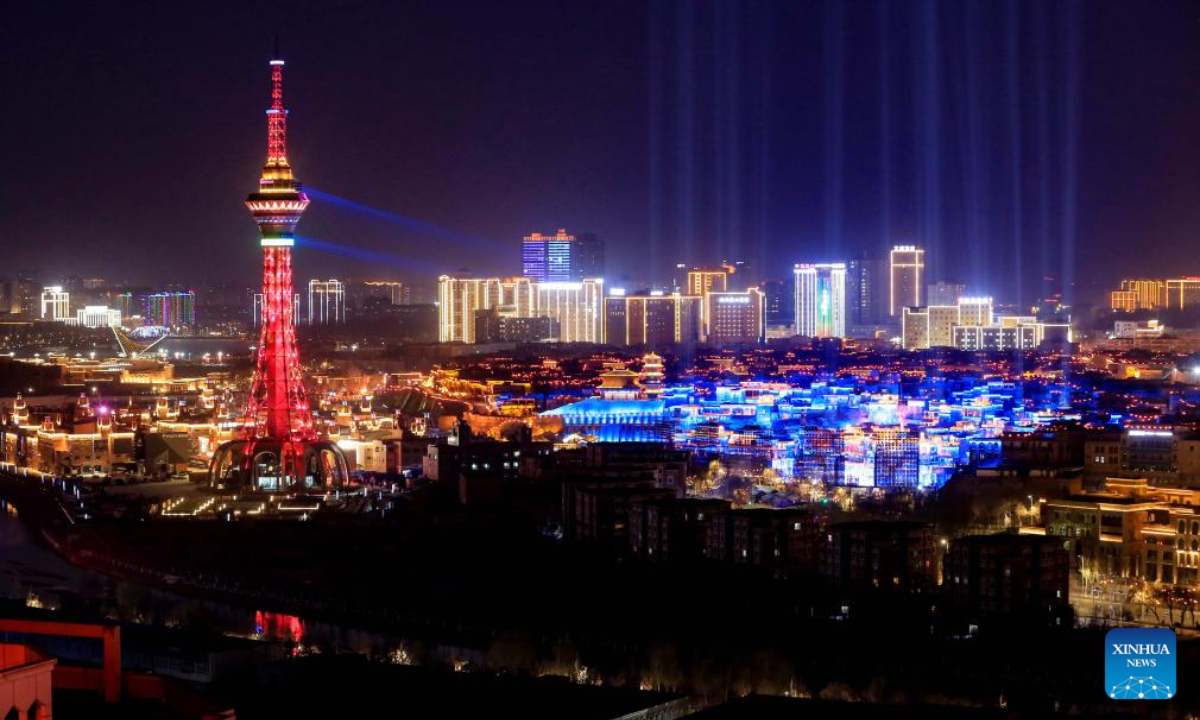 This photo taken on Feb 9, 2024 shows a night view in Kashgar, northwest China's Xinjiang Uygur Autonomous Region. Kashgar has been meticulously decorated to celebrate the Spring Festival. The ancient city of Kashgar is a branch venue of this year's China Central Television (CCTV) Spring Festival Gala. Photo:Xinhua