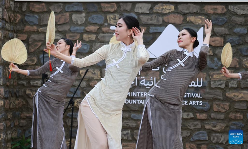 Chinese dancers perform during the 3rd Qemam International Festival for Mountain Performance Arts in Asir region, southwest Saudi Arabia, Jan. 21, 2024. The third edition of the festival is held from Jan. 20 to 27.(Photo: Xinhua)