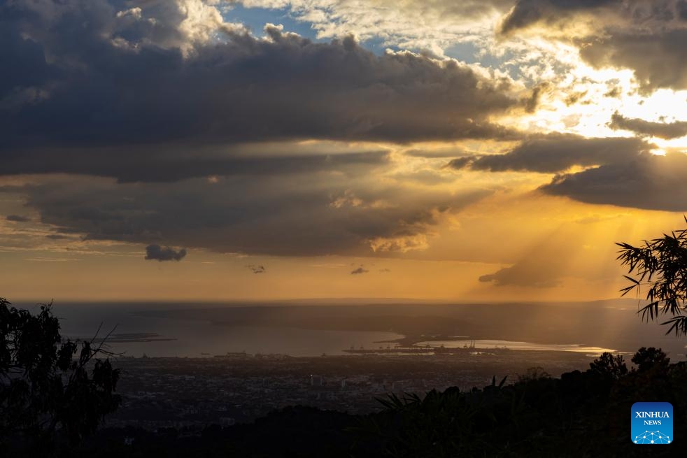 This photo taken on Jan. 21, 2024 shows the scenery of Kingston, Jamaica.(Photo: Xinhua)