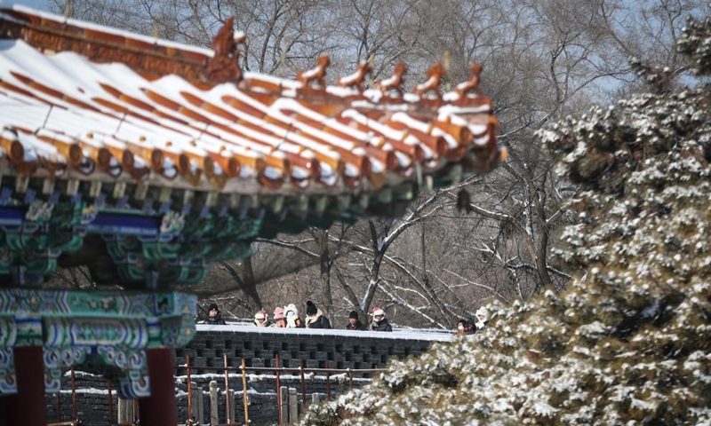 People visit the Beiling Park after a snowfall in Shenyang, northeast China's Liaoning Province, Jan. 31, 2024.(Photo: Xinhua)