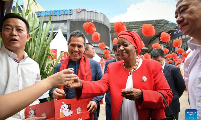 Zainab Hawa Bangura (3rd L), director-general of the United Nations Office at Nairobi, and Zhou Pingjian (2nd L), the Chinese ambassador to Kenya, are pictured at the Nairobi Chinese New Year Gala in Nairobi, Kenya, on Feb. 10, 2024. (Xinhua/Han Xu)